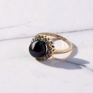 VTG Pearl and Diamond Gold Ring 14K Size 5.5